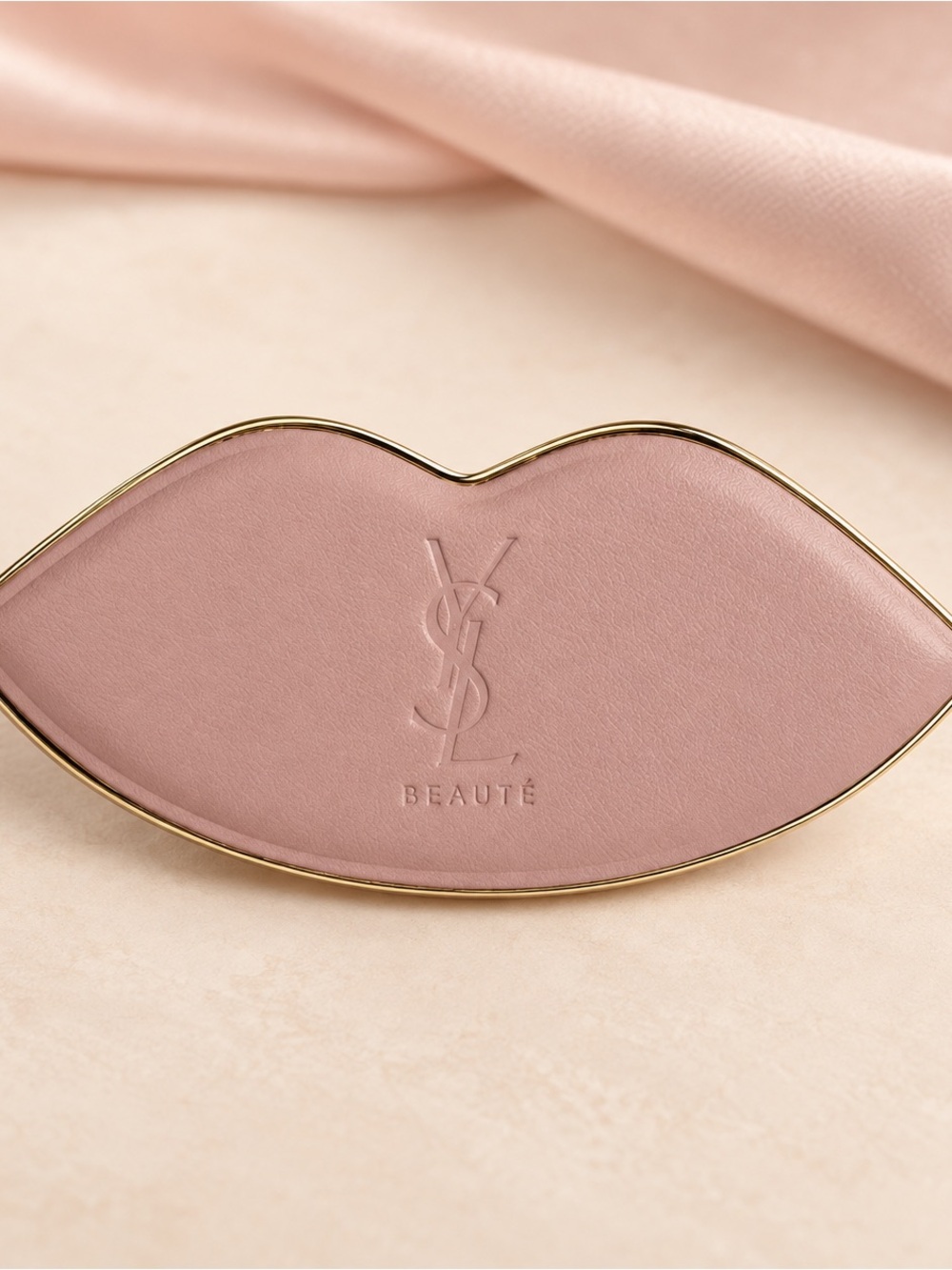 Yves Saint Laurent Mauve Pink Lip-Shaped Compact Case
